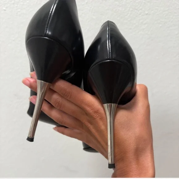 VINTAGE CHRISTIAN DIOR HEELS - Picture 6 of 8